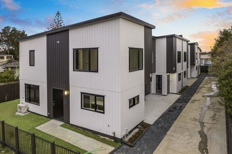 Photo of property in 18a Jupiter Street, Rosehill, Papakura, 2113