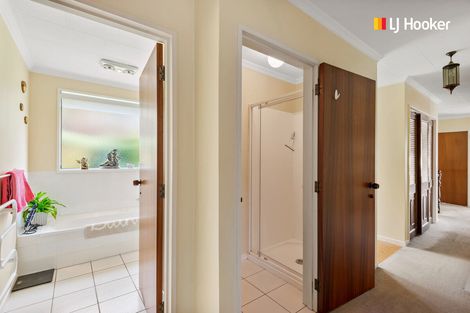 Photo of property in 31 Glenross Street, Glenross, Dunedin, 9011