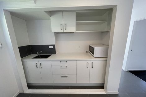 Photo of property in 2/63 Langana Avenue, Browns Bay, Auckland, 0630