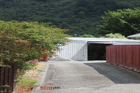 Photo of property in 39 Delaware Grove, Totara Park, Upper Hutt, 5018