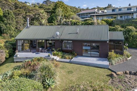 Photo of property in 28 Centennial Drive, Whitianga, 3510