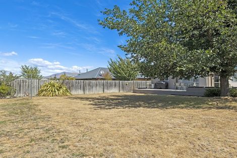 Photo of property in 12 Rhoboro Road, Twizel, 7901