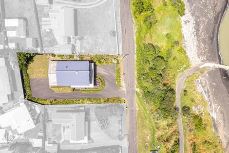 Photo of property in 21 Sunset Parade, Kai Iwi, Whanganui, 4574