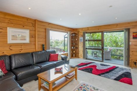 Photo of property in 44a Waimea Road, Waikanae Beach, Waikanae, 5036