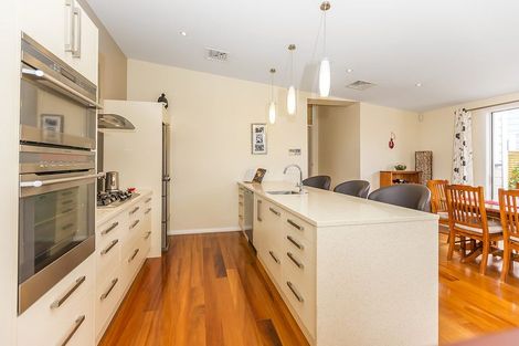 Photo of property in 10 Queen Street, Petone, Lower Hutt, 5012