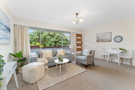 Photo of property in 1/153 Main Road, Tawa, Wellington, 5028