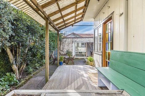 Photo of property in 3/142 Rosebank Road, Avondale, Auckland, 1026