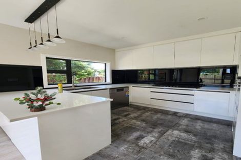Photo of property in 128b Hutchinsons Road, Bucklands Beach, Auckland, 2014