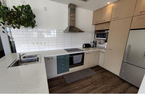 Photo of property in De Vere Apartments, 7/23 Tennyson Street, Te Aro, Wellington, 6011