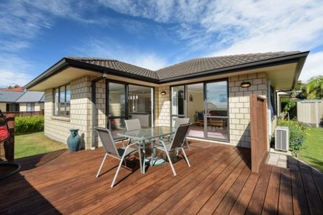 Photo of property in 45 Village Park Drive, Welcome Bay, Tauranga, 3112