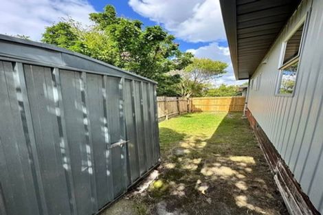 Photo of property in 1/60a View Road, Henderson, Auckland, 0612