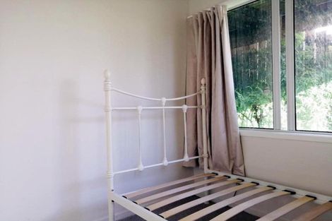 Photo of property in 1/30 Houston Place, Bayview, Auckland, 0629