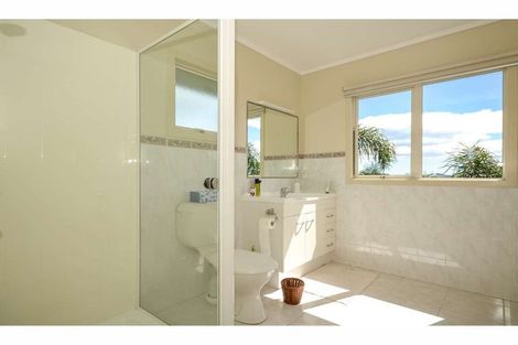 Photo of property in 2 Tasman Place, Kerikeri, 0230