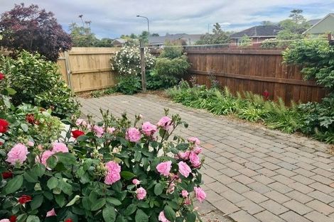 Photo of property in 1/32 Landsdowne Terrace, Cashmere, Christchurch, 8022