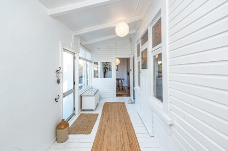 Photo of property in 113 Cornfoot Street, Castlecliff, Whanganui, 4501