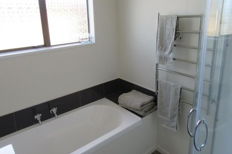 Photo of property in 201 Queen Street, Waimate, 7924