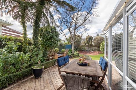 Photo of property in 27 Wainui Road, Waiwhetu, Lower Hutt, 5010