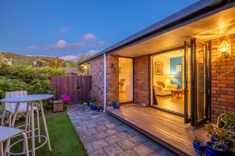 Photo of property in 3 Pettit Place, The Wood, Nelson, 7010