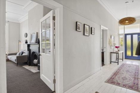 Photo of property in 84 Tomahawk Road, Andersons Bay, Dunedin, 9013