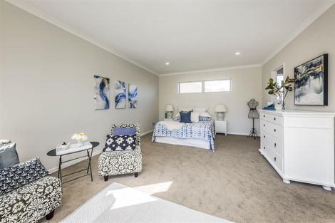 Photo of property in 18 Paso Fino Crescent, Karaka, Papakura, 2113