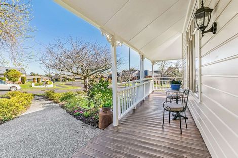 Photo of property in 1 Windermere Rise, Rototuna, Hamilton, 3210