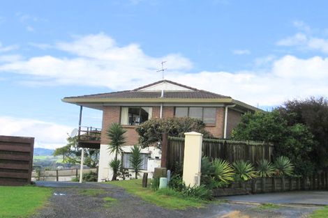 Photo of property in 7 View Road, Shelly Park, Auckland, 2014