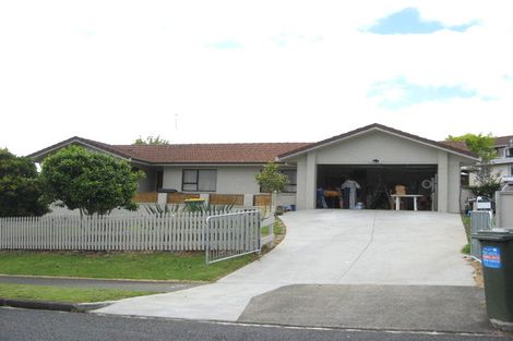 Photo of property in 2 Edwards Court, Pukekohe, 2120
