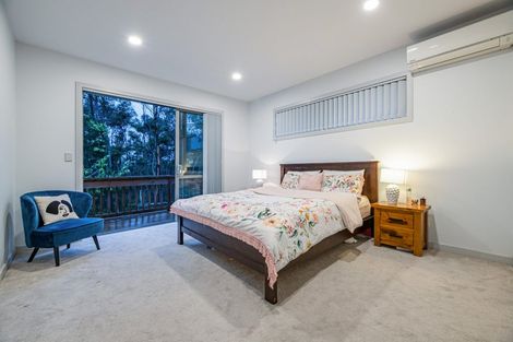 Photo of property in 120 San Valentino Drive, Henderson, Auckland, 0612