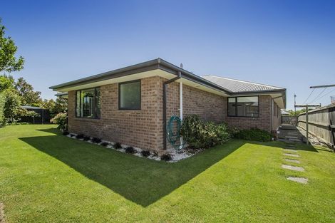 Photo of property in 14 Iraklis Close, Templeton, Christchurch, 8042