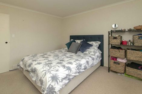 Photo of property in 3/4a Lee Road, Taradale, Napier, 4112