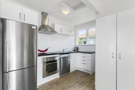 Photo of property in 47 Naenae Road, Naenae, Lower Hutt, 5011