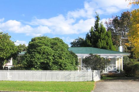 Photo of property in 23 Beaumonts Way, Manurewa, Auckland, 2102