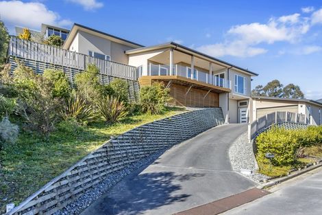 Photo of property in 11 Lucknow Place, Cashmere, Christchurch, 8022