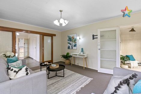 Photo of property in 35 Percy Cameron Street, Avalon, Lower Hutt, 5011