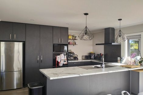 Photo of property in 4a Davis Grove, Wainuiomata, Lower Hutt, 5014