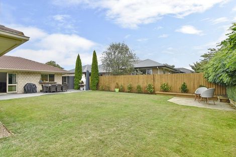 Photo of property in 22 Reka Street, Parklands, Christchurch, 8083