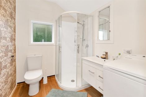 Photo of property in 11 Kiwi Avenue, Waikuku Beach, 7473