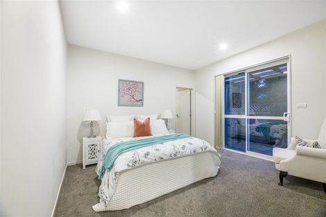 Photo of property in 34a Exmouth Road, Northcote, Auckland, 0627