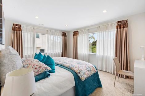 Photo of property in 56 Harrowglen Drive, Northcross, Auckland, 0630