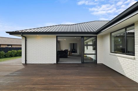 Photo of property in 9 Tate Crescent, Green Island, Dunedin, 9018