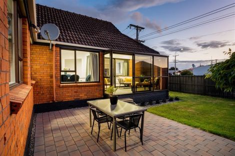 Photo of property in 60 Bay View Road, South Dunedin, Dunedin, 9012