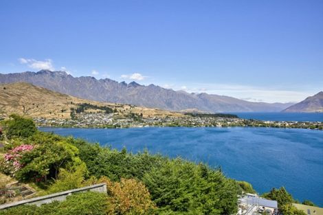 Photo of property in 20 Peregrine Place, Queenstown, 9300