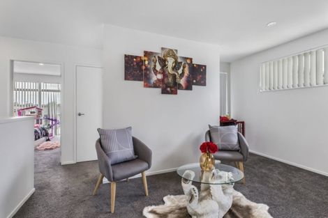 Photo of property in 26 Rere Close, Takanini, 2112