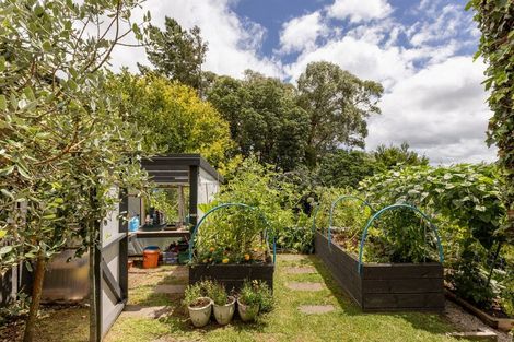 Photo of property in 212 Bellevue Road, Bellevue, Tauranga, 3110