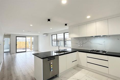 Photo of property in 11 Clayden Shuttleworth Street, Papakura, 2110