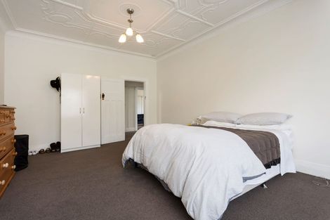 Photo of property in 272 Macandrew Road, Forbury, Dunedin, 9012