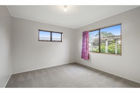 Photo of property in 20 Harbour Crest Drive, Waiuku, 2123