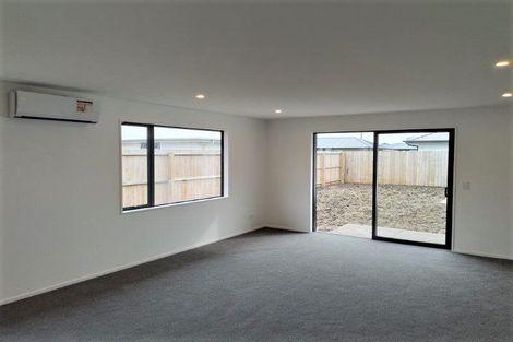 Photo of property in 10 Beckford Way, Rolleston, 7614