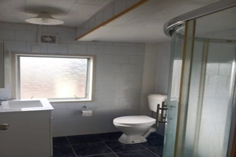 Photo of property in 37 Awaruku Road, Torbay, Auckland, 0630