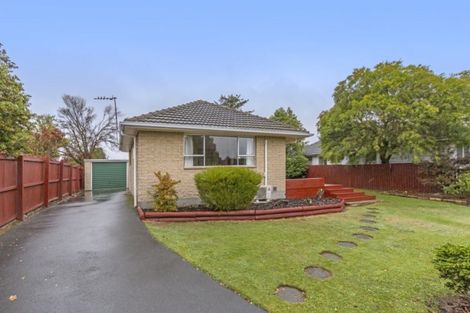 Photo of property in 23 Jenkins Avenue, Redwood, Christchurch, 8051